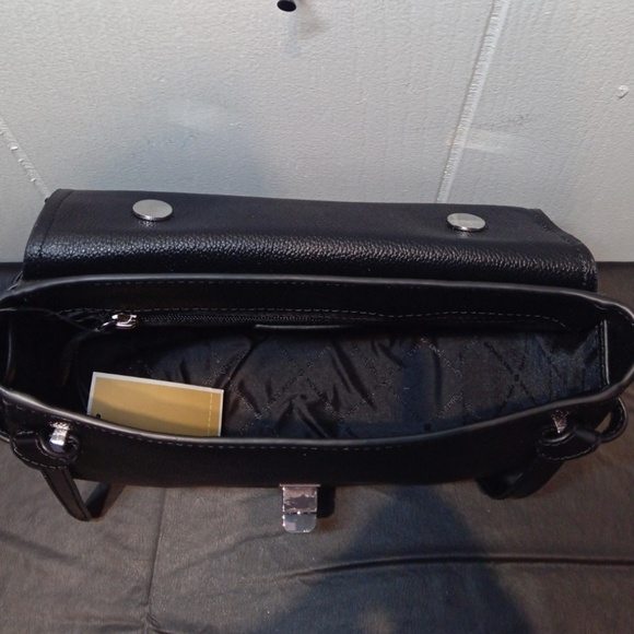 Michael Kors Cassie Lg Leather Flower Satchel - Picture 5 of 8